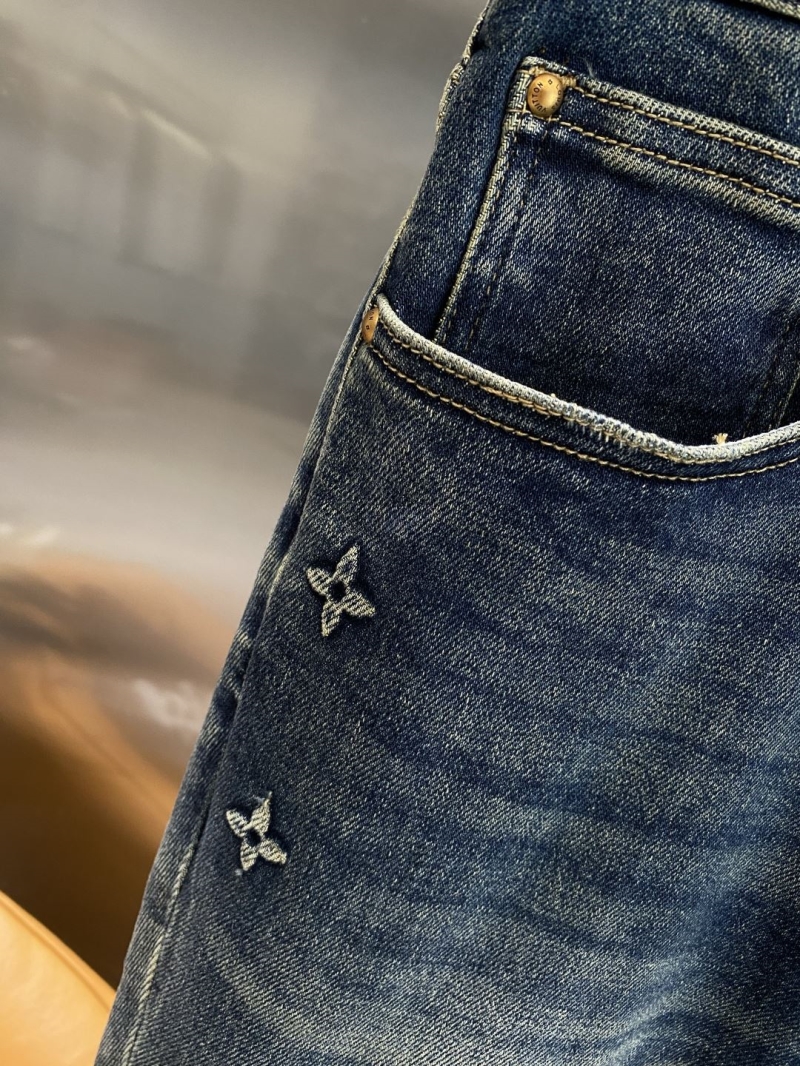 l0vis Vvtt0n jeans